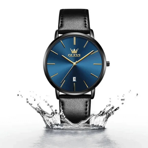 Montre bracelet cuir homme Valence bleue portée au poignet