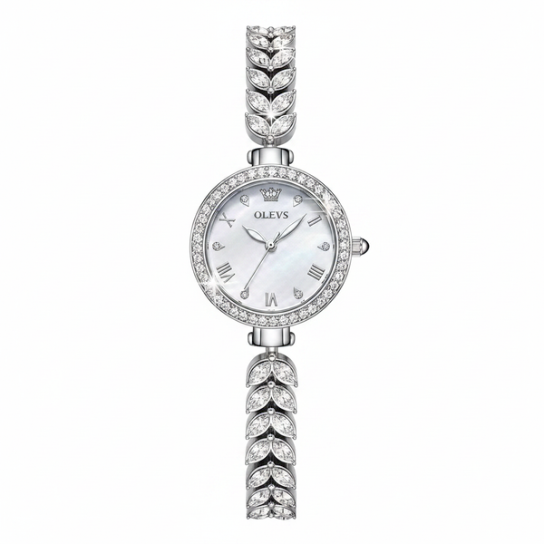 Montre femme OLEVS Brigitte argentée vue de face sur fond blanc