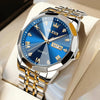 Montre quartz homme Avignon bleue portée au poignet