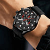 Montre sport homme Marseille noire portée au poignet