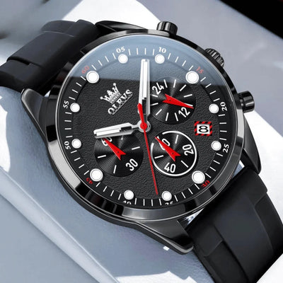 Détail compteurs cadran montre sport Marseille noire